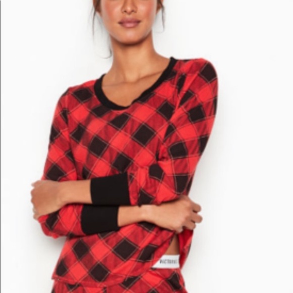 Victoria’s Secret M thermal plaid top - Picture 1 of 1